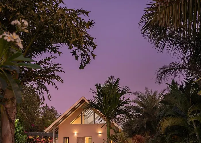 Saffronstays Eden - 3Br Vineyard-Side Pool Villa With Jacuzzi, Farm Dining, Stargazing Deck & Lawns For Celebrations Nashik